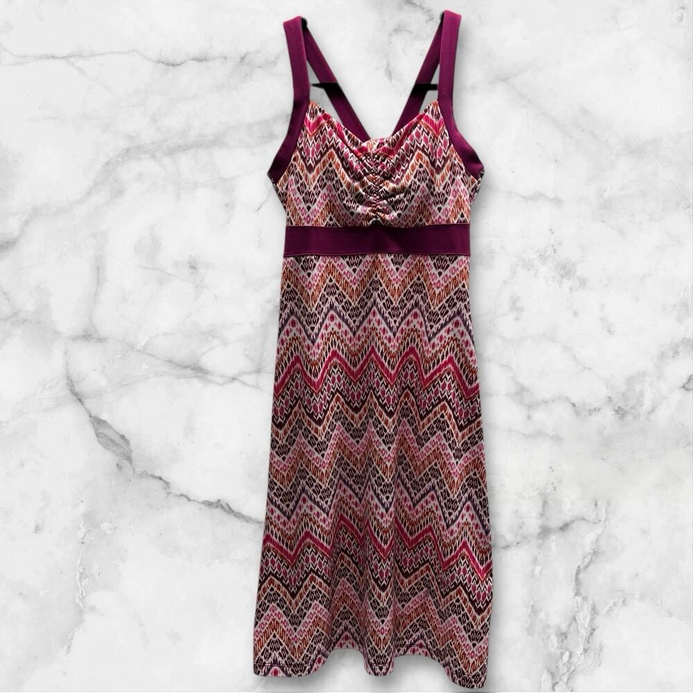 Prana Activewear Dress Women's Size XS Sleeveless Pink Zig Zag Print Shelf Bra